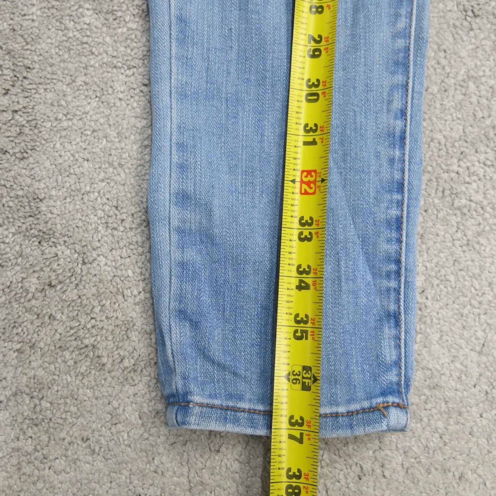 American Eagle Jeans Womens 4 Reg Blue Skinny Denim Stretch Distressed Low Rise