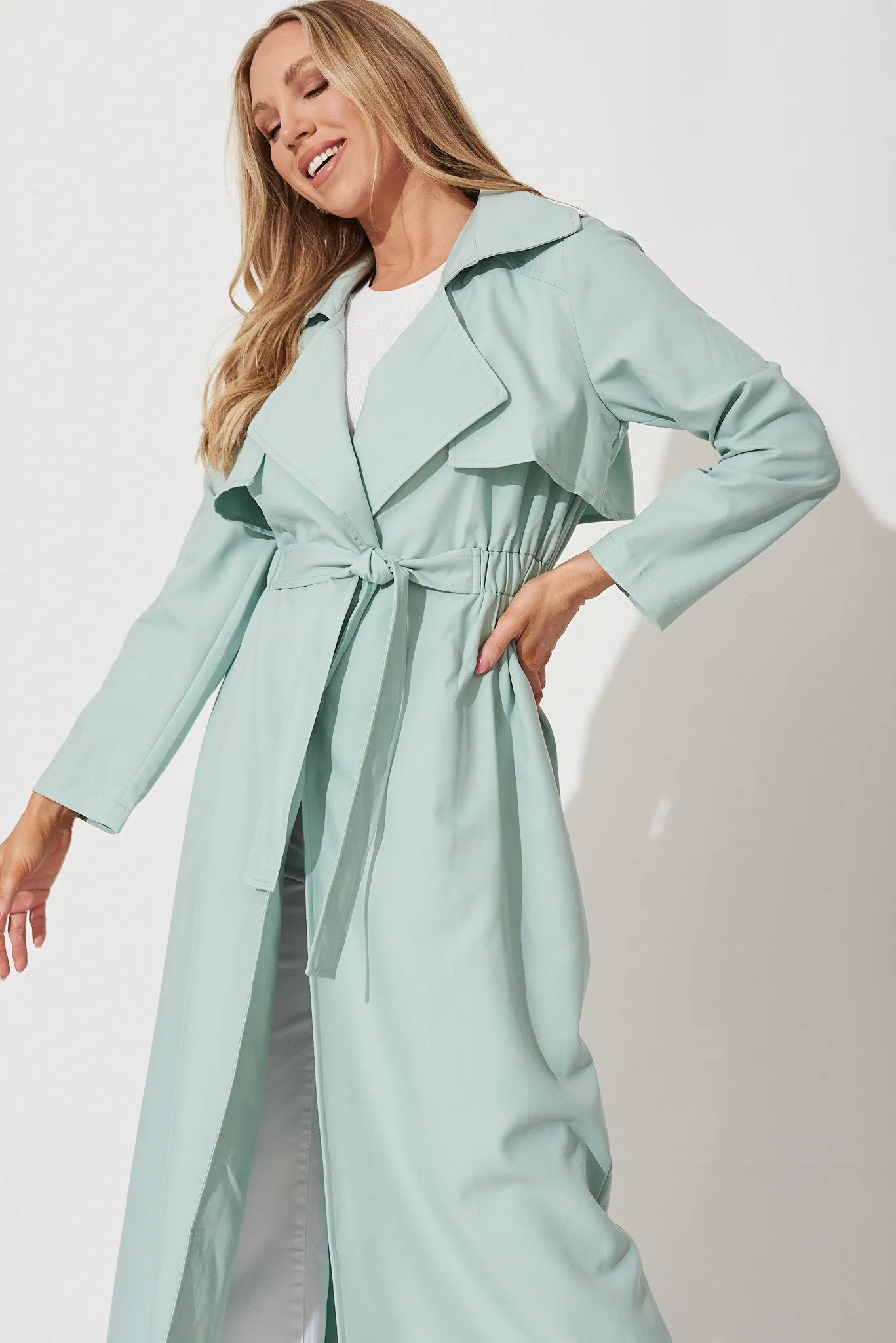 Avelana Spring Trench Coat In Mint