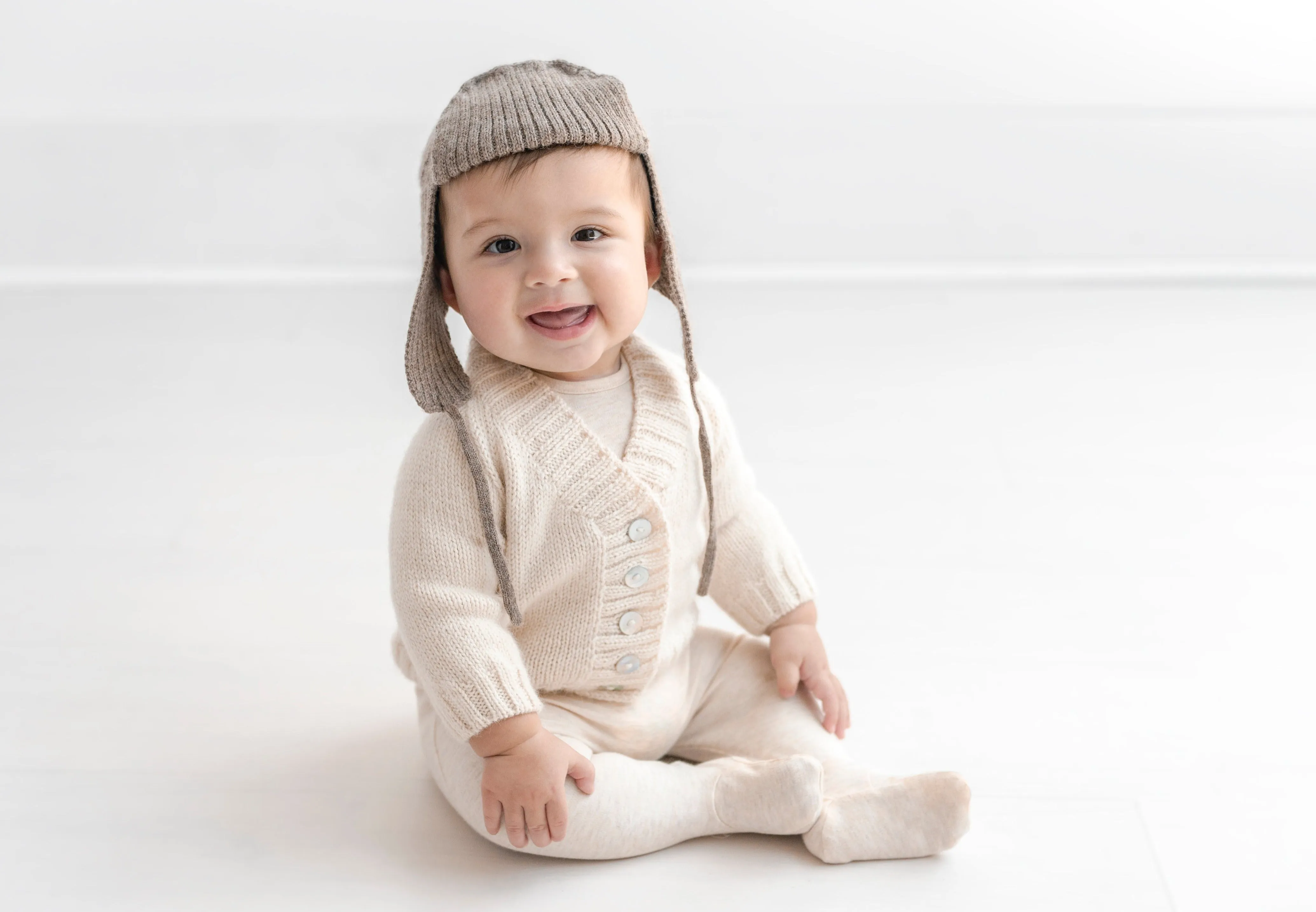 High V-Neck Cardigan in Baby Alpaca