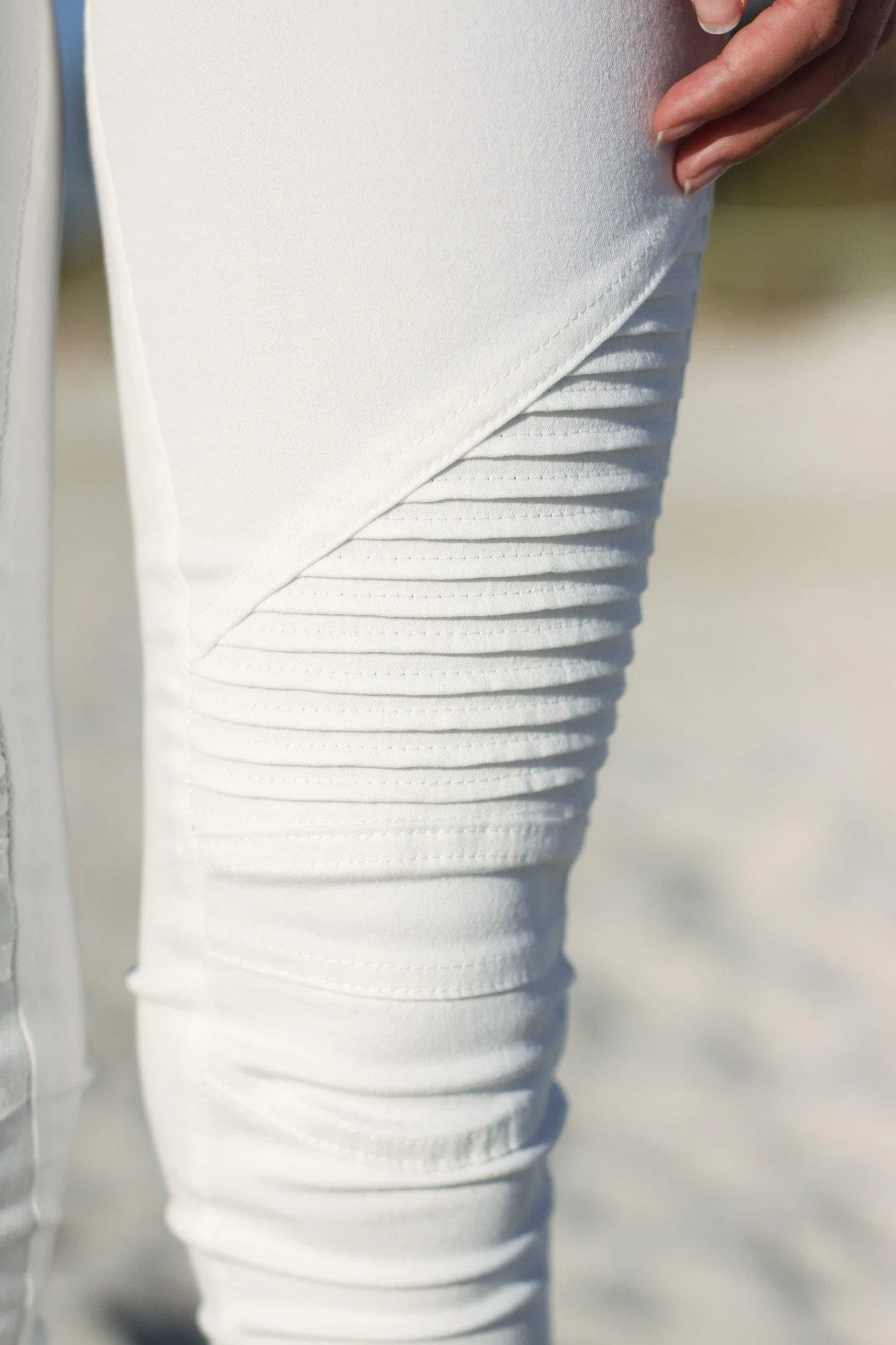 Off White Moto Jeggings with Ankle Zippers