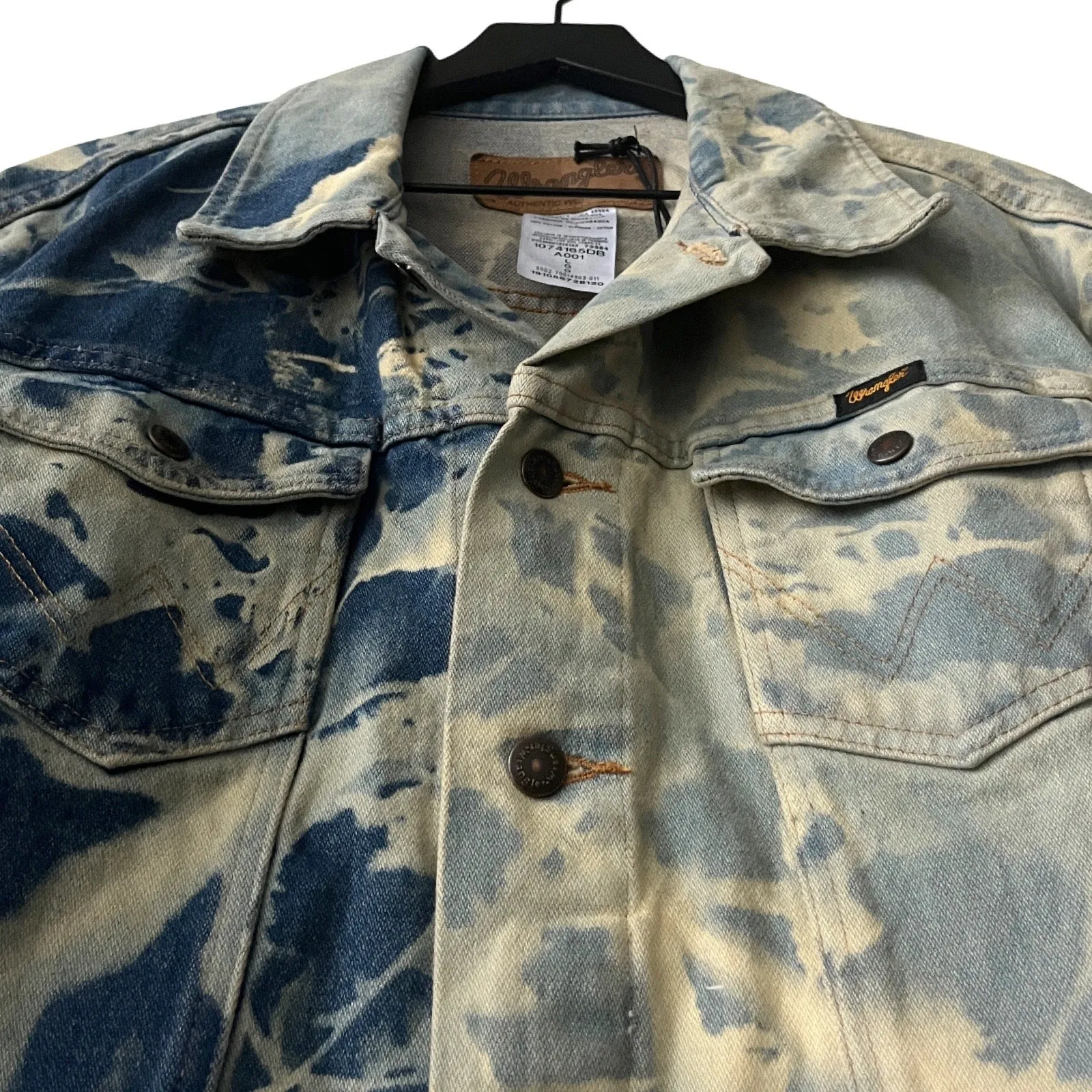 Wrangler Classic Denim Jacket in Blue Hour / LARGE